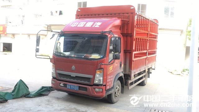 中国重汽豪沃154马力4X2载货车 实用与可靠的商用底盘之选